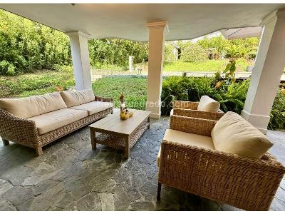 Casa de 5 alcobas en venta en El Poblado, Medellín, 2000 m² · foto 9 de 20
