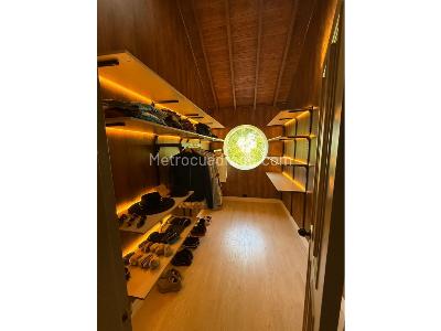 Casa de 5 alcobas en venta en El Poblado, Medellín, 2000 m² · foto 12 de 20