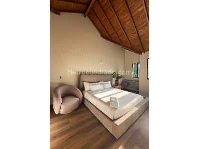 Casa de 5 alcobas en venta en El Poblado, Medellín, 2000 m² · foto 19 de 20