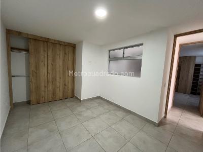 Apartamento en venta en La Castellana, Medellín · foto 5 de 20