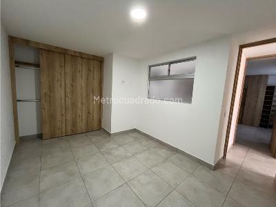 Apartamento en venta en La Castellana, Medellín · foto 16 de 20