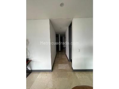 Apartamento de 3 alcobas en venta en El Poblado, Medellín, 138 m² · foto 17 de 20