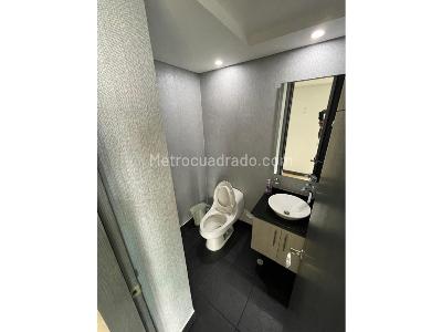 Apartamento de 3 alcobas en venta en El Poblado, Medellín, 138 m² · foto 19 de 20