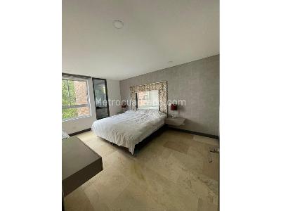 Apartamento de 3 alcobas en venta en El Poblado, Medellín, 138 m² · foto 20 de 20