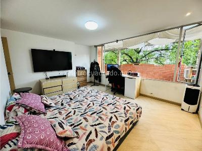 Apartamento en venta en El Poblado, Medellín · foto 8 de 14