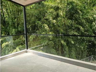 Casa de 3 alcobas en venta en El Esmeraldal, Envigado, 440 m² · foto 3 de 20