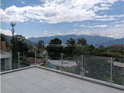 Casa de 3 alcobas en venta en El Esmeraldal, Envigado, 440 m² · foto 11 de 20