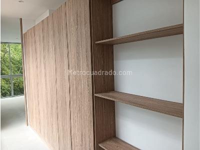 Casa de 3 alcobas en venta en El Esmeraldal, Envigado, 440 m² · foto 16 de 20