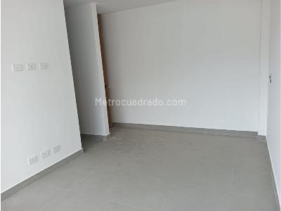 Casa de 3 alcobas en venta en El Esmeraldal, Envigado, 440 m² · foto 17 de 20