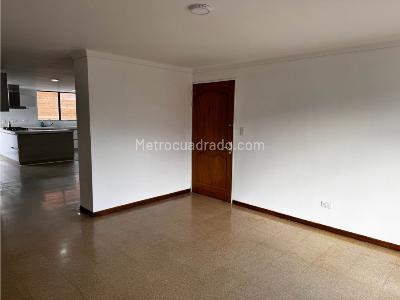 Apartamento de 3 alcobas en venta en Laureles, Medellín, 130 m² · foto 19 de 19