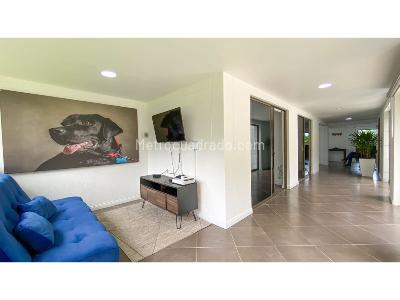Casa de 4 alcobas en venta en Llanogrande, Rionegro, 350 m² · foto 19 de 20