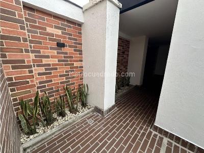 Apartamento de 3 alcobas en venta en Envigado, Medellín, 159 m² · foto 8 de 9