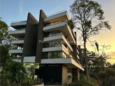 Apartamento de 3 alcobas en venta en Envigado, Medellín, 159 m² · foto 9 de 9
