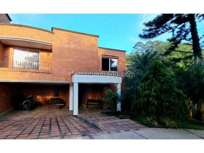 Casa de 5 alcobas en venta en El Poblado, Medellín, 344 m² · foto 2 de 20