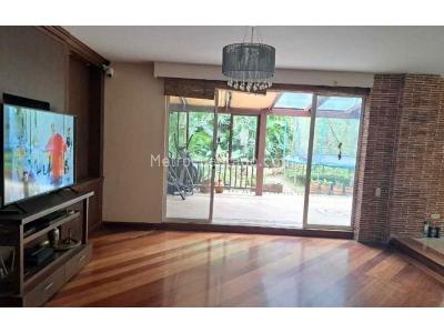 Casa de 5 alcobas en venta en El Poblado, Medellín, 344 m² · foto 20 de 20