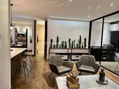 Apartamento en venta en Poblado San Lucas, Medellín · foto 2 de 9