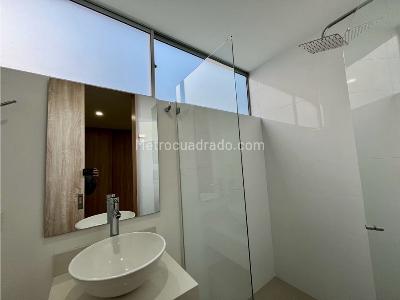 Casa de 3 alcobas en venta en San Antonio De Pereira, Rionegro, 162 m² · foto 10 de 20