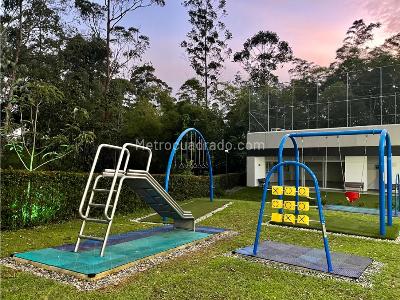 Casa de 3 alcobas en venta en San Antonio De Pereira, Rionegro, 162 m² · foto 19 de 20