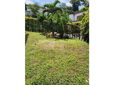 Casa de 5 alcobas en venta en El Chocho, Envigado, 370 m² · foto 3 de 20