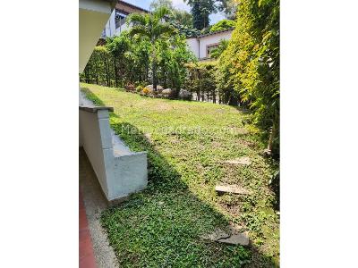 Casa de 5 alcobas en venta en El Chocho, Envigado, 370 m² · foto 4 de 20