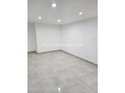 Casa de 5 alcobas en venta en El Chocho, Envigado, 370 m² · foto 9 de 20