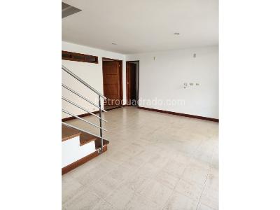 Casa de 5 alcobas en venta en El Chocho, Envigado, 370 m² · foto 10 de 20
