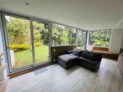 Casa de 3 alcobas en venta en Alto De Las Palmas, Medellín, 330 m² · foto 16 de 20