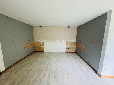 Casa de 3 alcobas en venta en Alto De Las Palmas, Medellín, 330 m² · foto 17 de 20