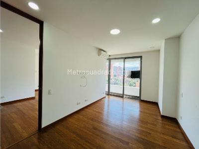 Apartamento de 2 alcobas en venta en El Poblado, Medellín, 88 m² · foto 7 de 20