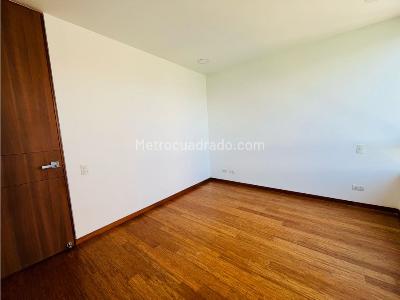Apartamento de 2 alcobas en venta en El Poblado, Medellín, 88 m² · foto 16 de 20
