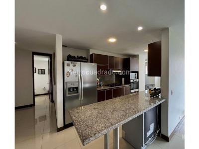 Apartamento de 2 alcobas en venta en El Poblado, Medellín, 146 m² · foto 8 de 15