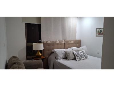 Apartamento de 2 alcobas en venta en El Poblado, Medellín, 105 m² · foto 3 de 14