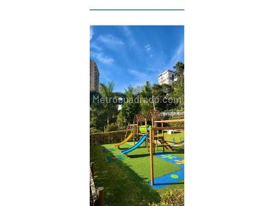 Apartamento de 2 alcobas en venta en El Poblado, Medellín, 105 m² · foto 6 de 14
