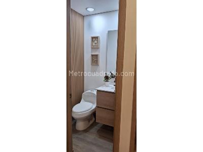 Apartamento de 2 alcobas en venta en El Poblado, Medellín, 105 m² · foto 9 de 14