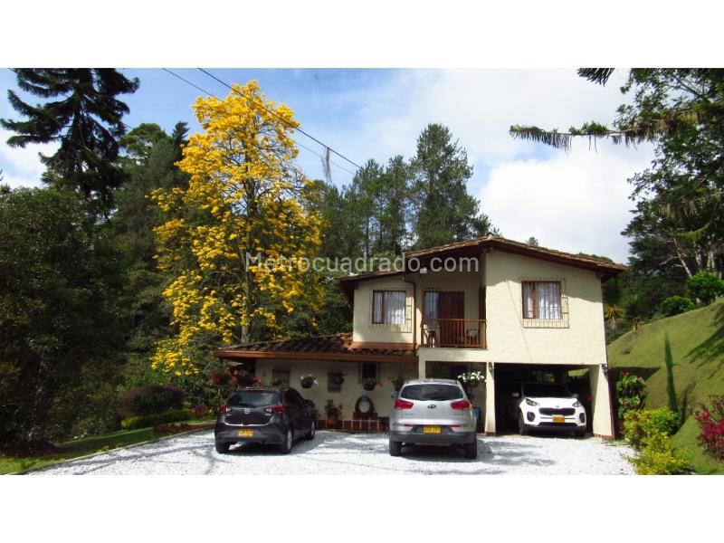 Countryside House for Rent in El Retiro - 2