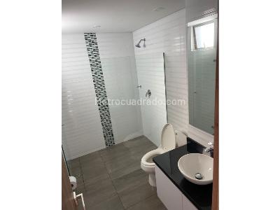 Apartamento de 3 alcobas en venta en El Poblado, Medellín, 140 m² · foto 13 de 20