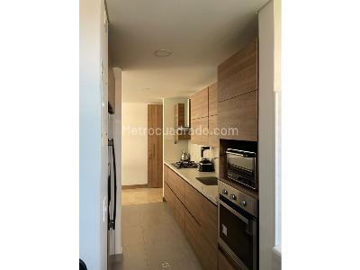 Apartamento de 3 alcobas en venta en El Poblado, Medellín, 140 m² · foto 17 de 20
