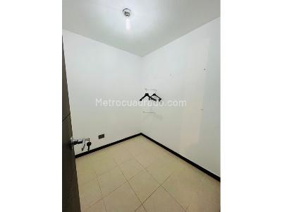 Apartamento de 3 alcobas en venta en El Tesoro, Medellín, 138 m² · foto 11 de 20
