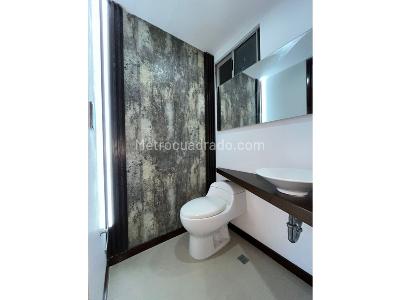 Apartamento de 3 alcobas en venta en El Tesoro, Medellín, 138 m² · foto 12 de 20