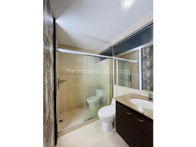 Apartamento de 3 alcobas en venta en El Tesoro, Medellín, 138 m² · foto 17 de 20