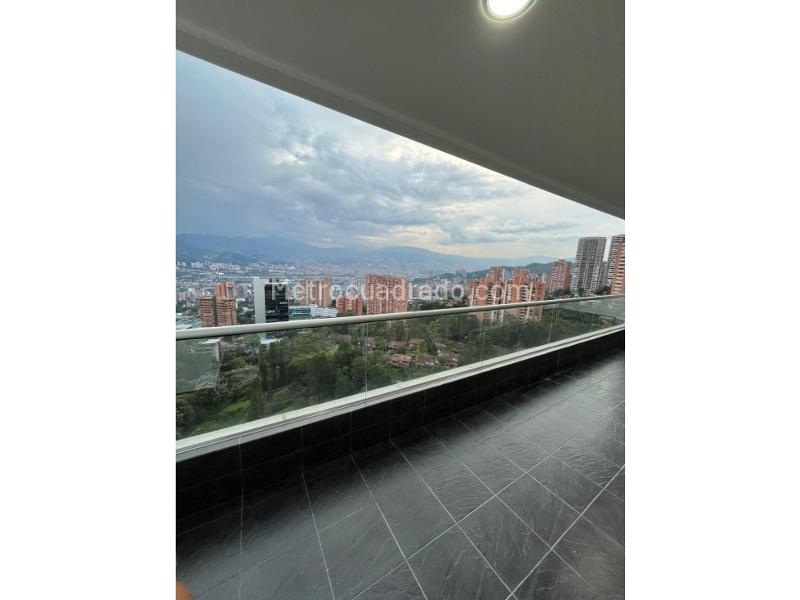 Exclusivo apartamento de 3 alcobas en El Tesoro, Medellín - 4