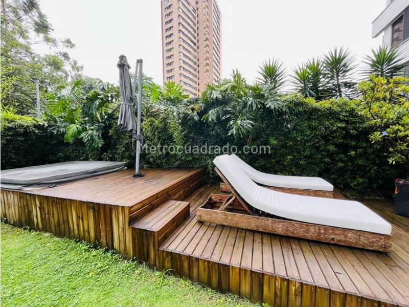 Beautiful 2BR Apartment in Poblado San Lucas - 6