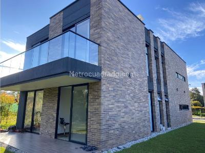 $10.000.000 en Llanogrande