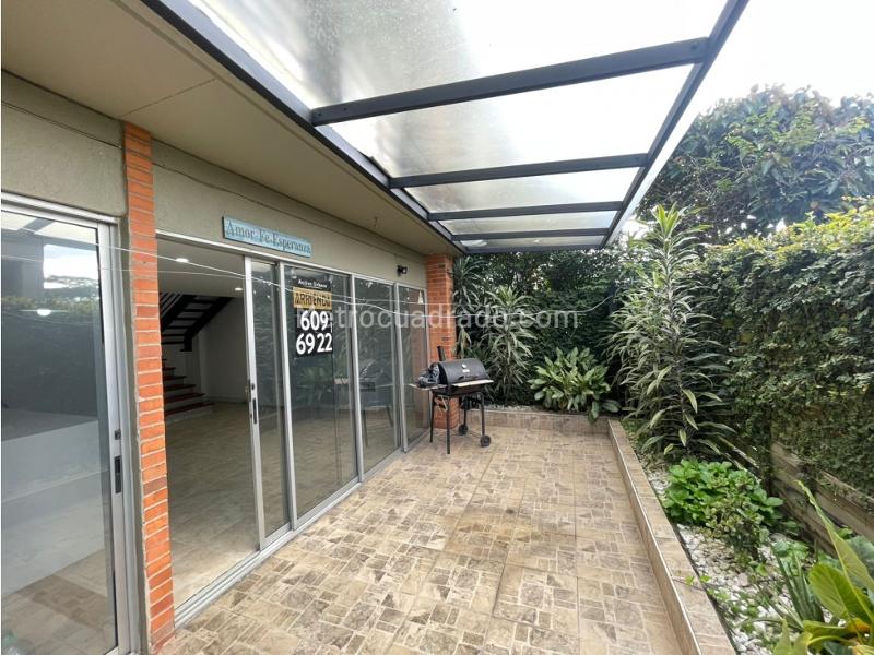 Spacious 5BR House with 5 Baths in El Poblado - 7