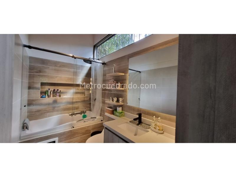 Casa de tus Sueños en Arriendo en Envigado – El Escobero - 2