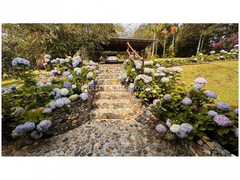 Charming House for Rent in El Retiro (Fizebad) - 3