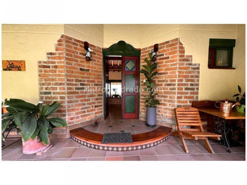 Charming House for Rent in El Retiro (Fizebad) - 6