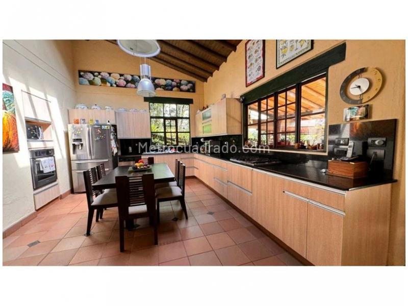 Charming House for Rent in El Retiro (Fizebad) - 7