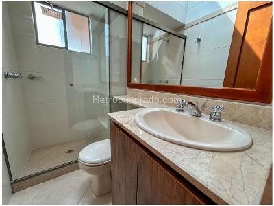 Casa de 3 alcobas en arriendo en El Poblado, Medellín, 275 m² · foto 18 de 18