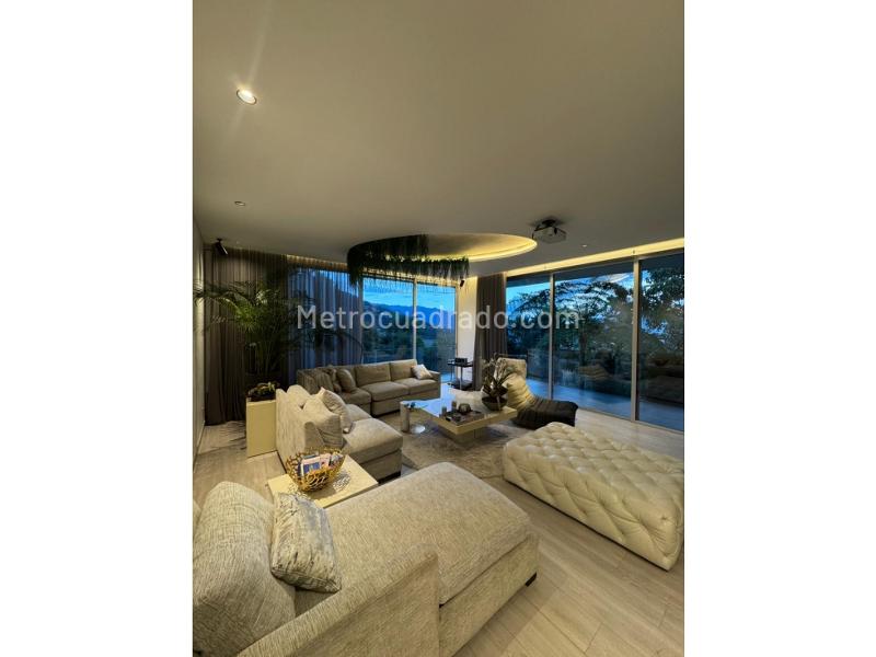 Casa Amplia de 4 Alcobas en Alto de Las Palmas - 6